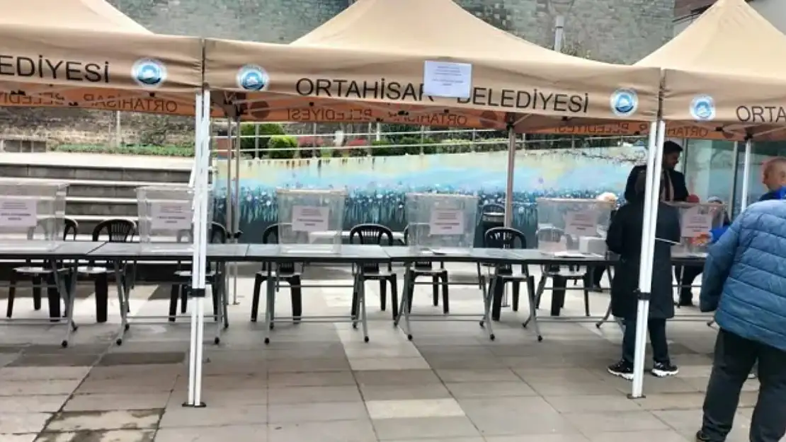 CHP'de tarihi gün! Trabzon'da ön seçim için oy verme başladı!