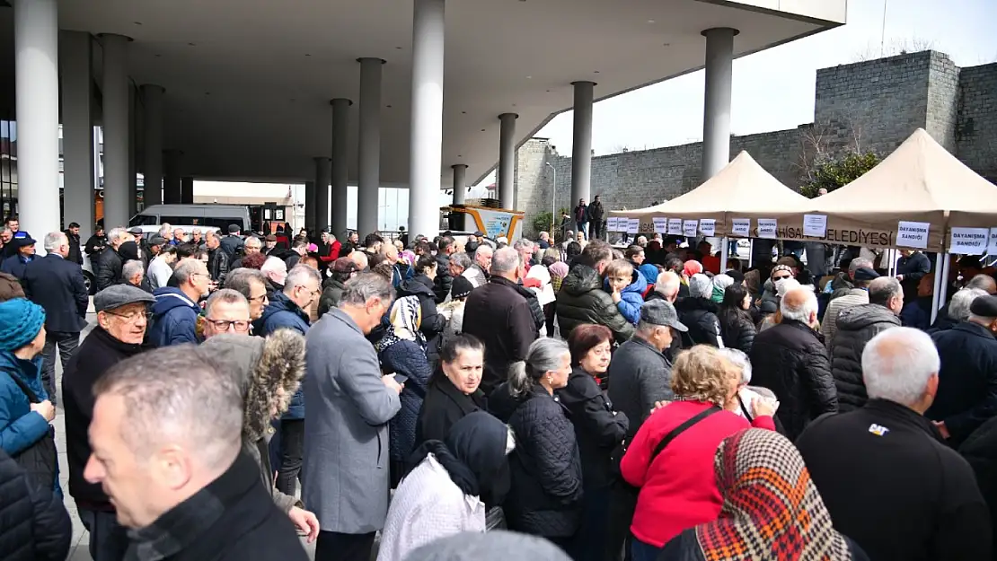 İmamoğlu'na Trabzon'dan büyük destek!