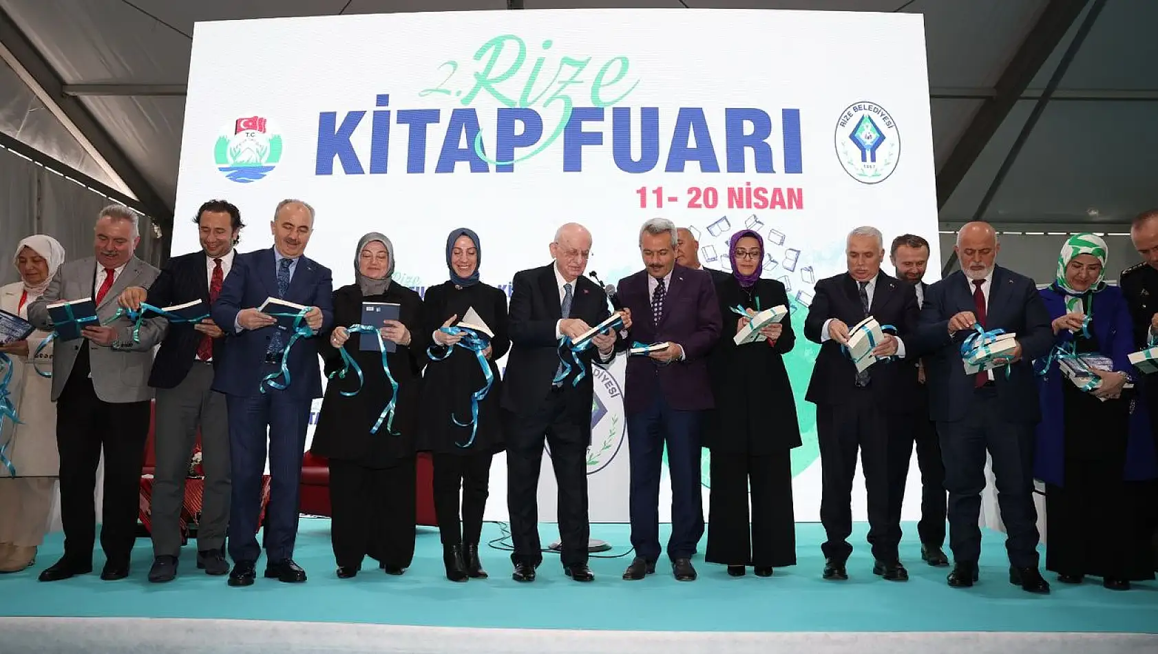 2. Rize kitap fuarı kapılarını açtı