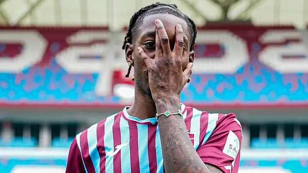 Cham sahnede: Trabzonspor'un parlayan yıldızı Rize maçı öncesi geri döndü!
