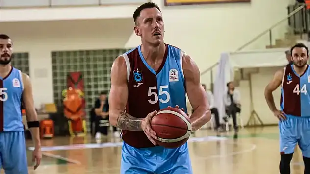 Trabzonspor Basketbol'un yıldızı Mitchell Creek Trabzon'dan ayrıldı