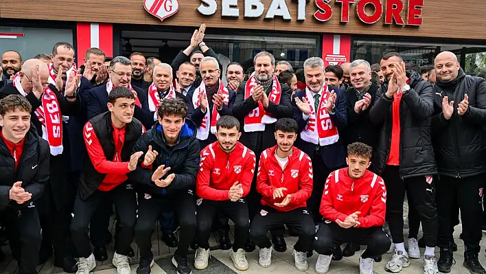 Bakan Uraloğlu'ndan Sebat Gençlik Spor'a 'destek' sözü