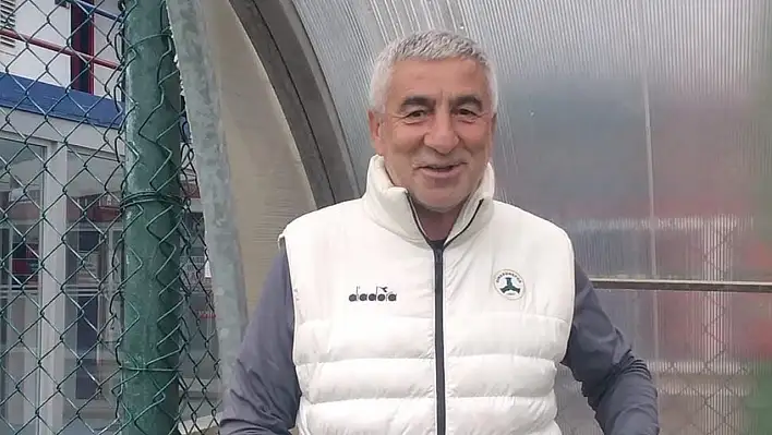 Giresunspor'da teknik direktör değişti