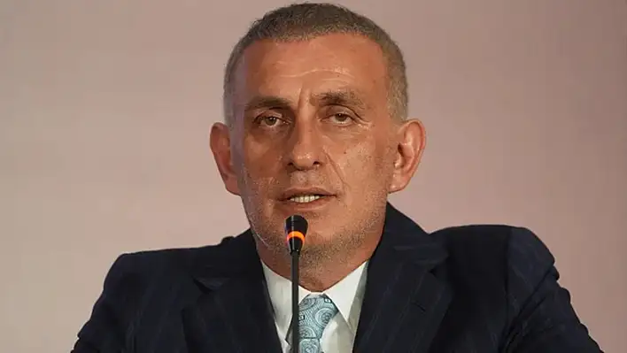TFF başkanı İbrahim Hacıosmanoğlu Trabzonspor-Göztepe maçında istifaya davet edildi
