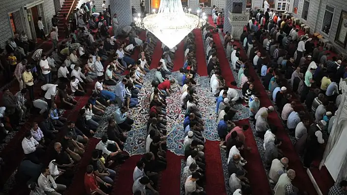 Trabzon'da bayram namazı saati nedir?