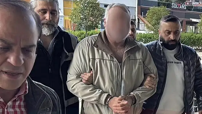 Trabzon'da CHP standına saldırı düzenleyen şahıs tutuklandı