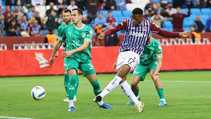 Trabzonspor ve Bodrum FK ilk yarıda gol şov yaptı!