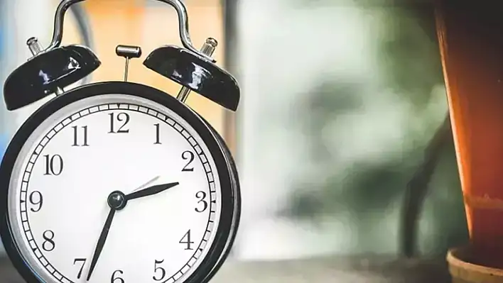 Türkiye'de yaz saati uygulaması değişmedi, Avrupa'da saatler ileri alınacak