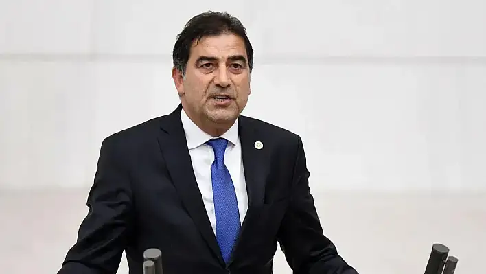 Ünal Karaman eylem yapanları kınadı!