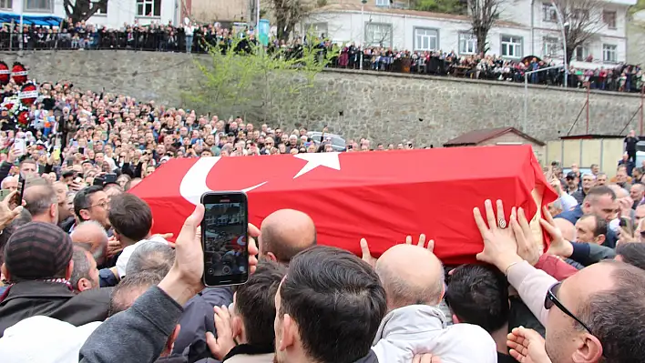 Volkan Konak Maçka'da alkışlarla uğurlanıyor